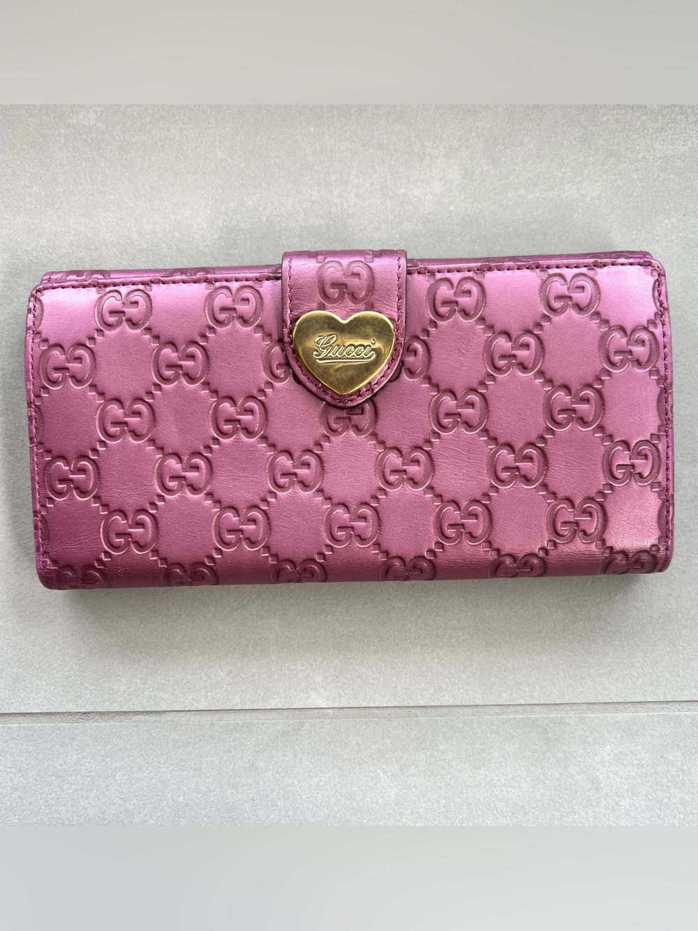 Gucci GG Heart Continental Wallet purse organizer monogram LV office marmont